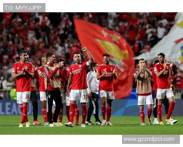 重庆足球队引领最新足球节奏榜单前十强实力分析